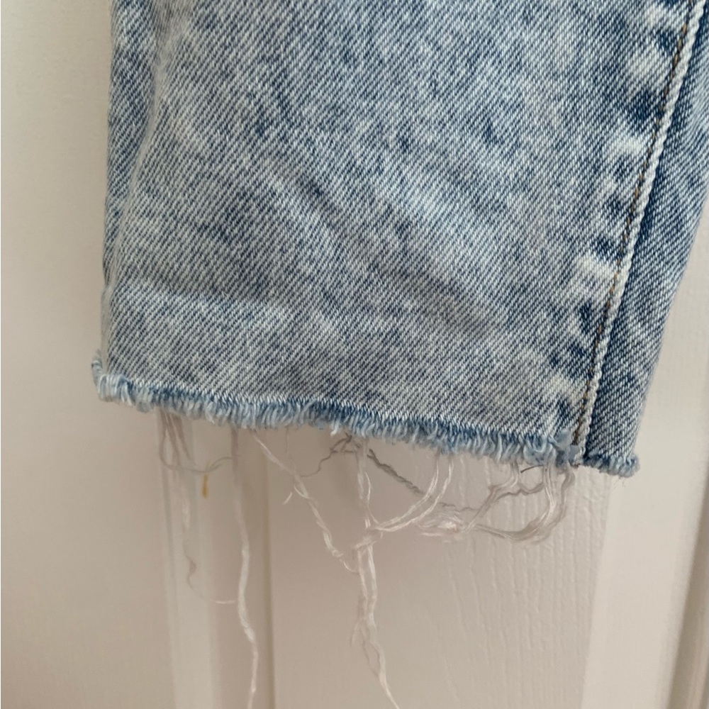 SO High-rise Acid Washed Mom Jeans 3 - Picture 6 of 8